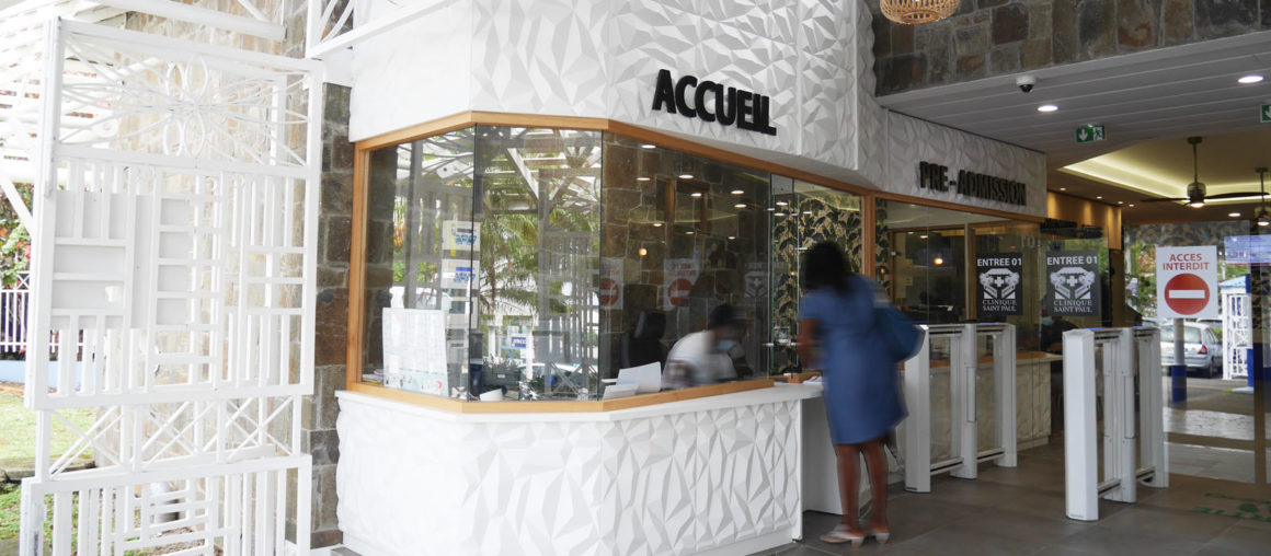 helene quillet architecture interieure 972 clinique st paul renovation hall acueil 01B
